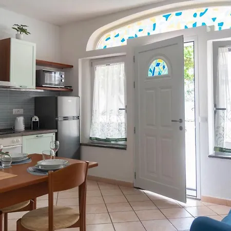 Oasi In Centro - *
